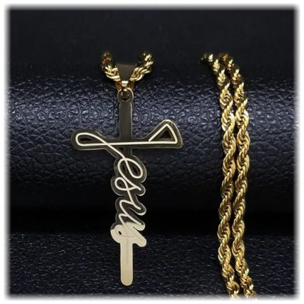 Collar Cruz con Nombre "Jesús" acero inoxidable 316L con Bañado en Oro 18k